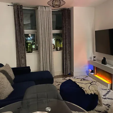 No Live Yet Apartment